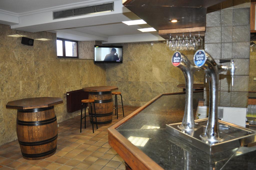 Hostal La Tablada Navaleno Luaran gambar