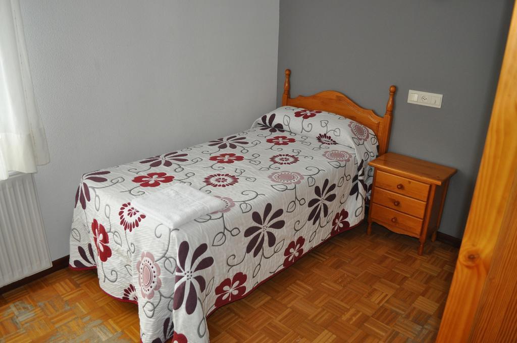 Hostal La Tablada Navaleno Bilik gambar